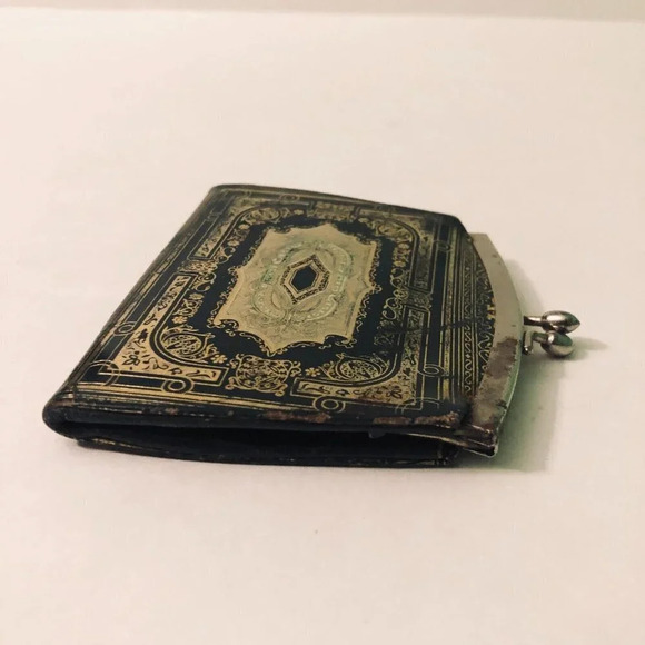 Vintage Change Purse  Faux Leather Coin Purse - Picture 13 of 14